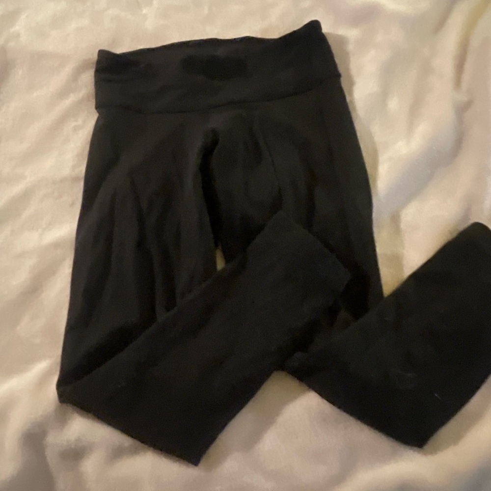 black lululemon capri leggings size small